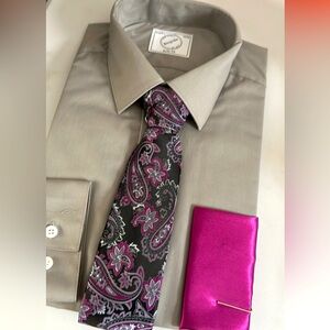 BRAND NEW- gray dress shirt with tie and pocket square 15 - 15 1/2